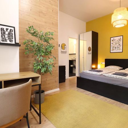 A13 Downtown Apartments With Parking Budapest Exterior foto